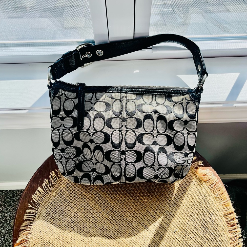 VINTAGE Y2K COACH BLACK JACGUARD SIGNATURE SOHO HOBO SHOULDER BAG